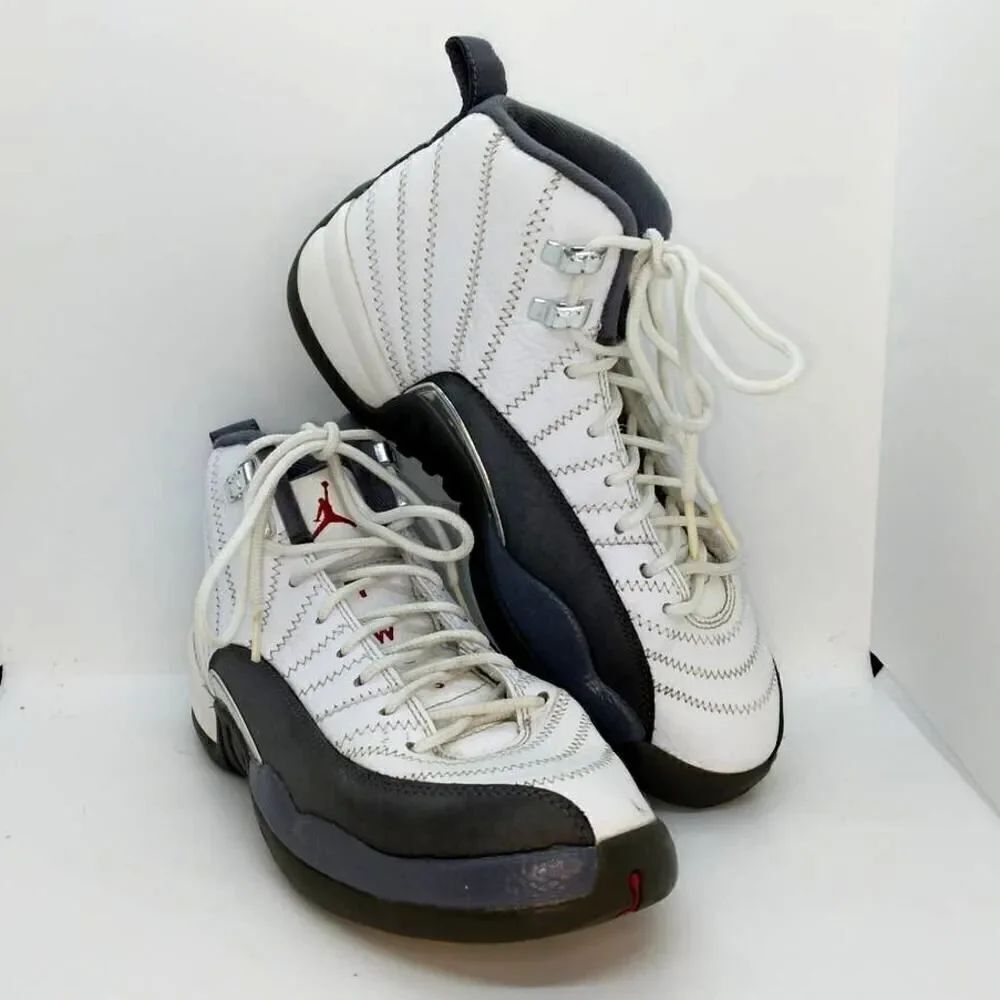 Nike Air Jordan 12 Retro GS "Jumpman" Pre-owned White & Gray Sneakers - sz. 7Y